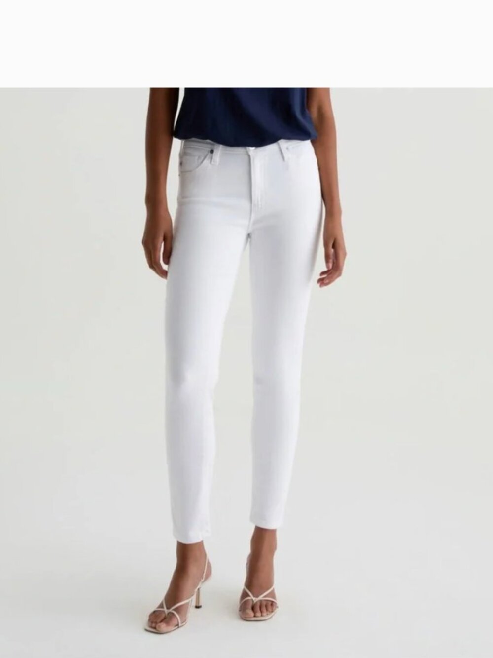 AG Adriano Goldschmied Prima Crop White Ankle & Cropped Jeans “cigarette leg” 28